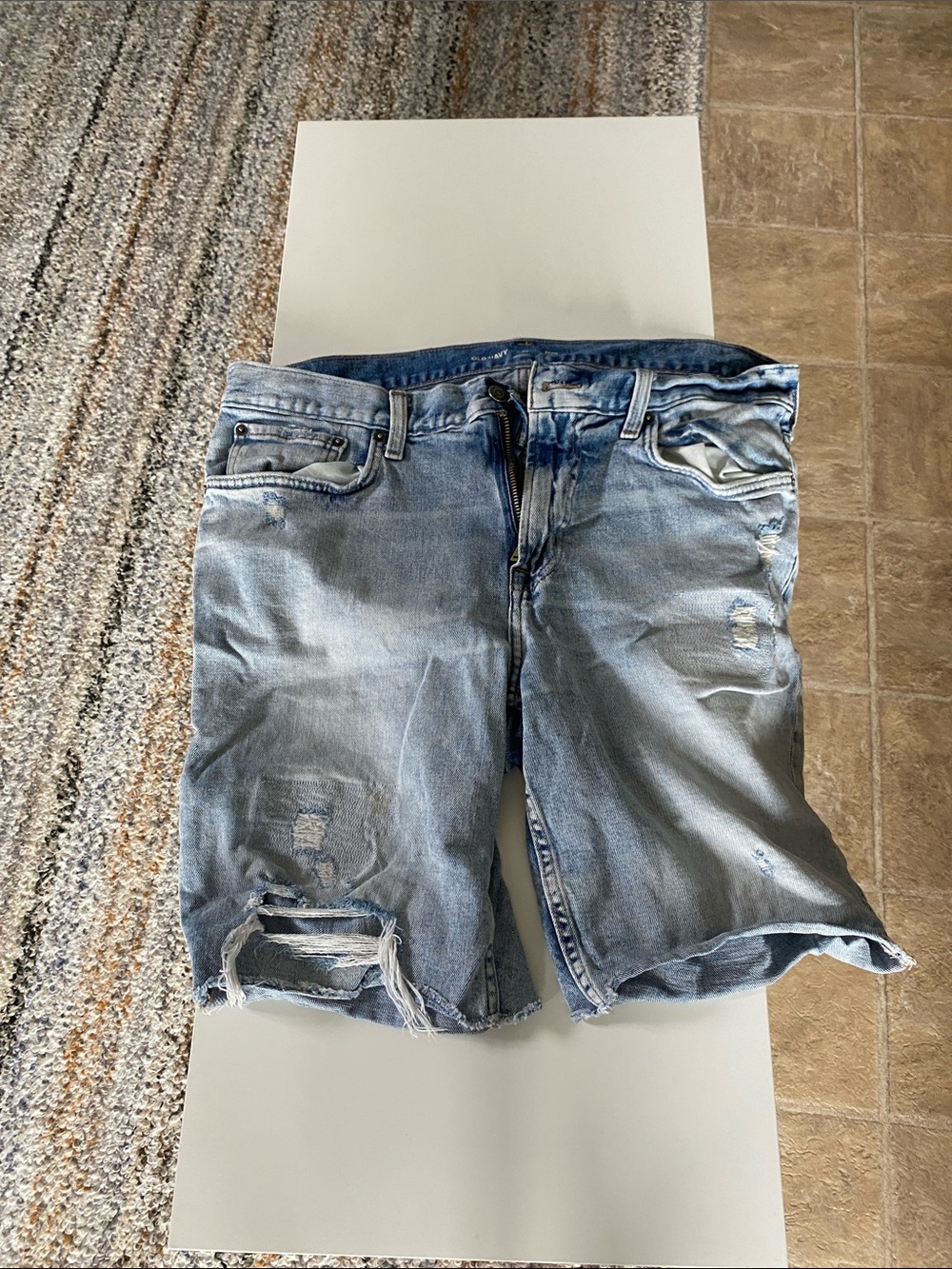 Old Navy Light Blue Distressed Men's Denim Shorts